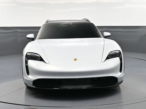 Certified 2024 Porsche Taycan 4 Cross Turismo AWD/4WD image 11