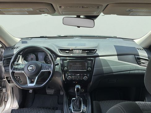 Used 2019 Nissan Rogue SV AWD/4WD image 26
