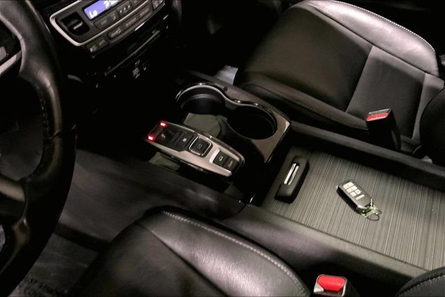 Used 2019 Honda Pilot Touring image 15