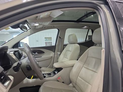 Used 2018 GMC Terrain Denali w/ Advanced Safety Package AWD/4WD image 16