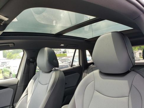 New 2026 Volkswagen Tiguan SE R-Line AWD/4WD image 7