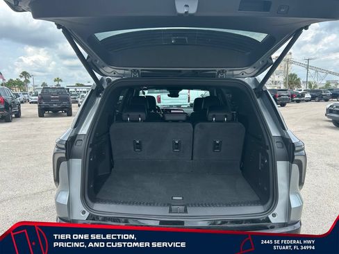 Certified 2024 Chevrolet Traverse RS AWD/4WD image 10