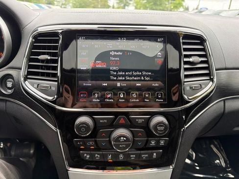 Used 2019 Jeep Grand Cherokee Summit w/ Platinum Series Group AWD/4WD image 21