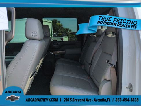 Used 2022 Chevrolet Silverado 2500 LT w/ Convenience Package AWD/4WD image 14