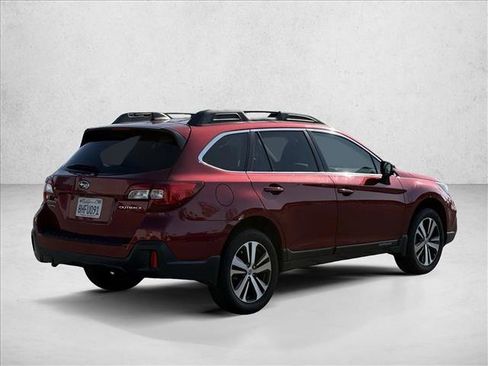 Used 2019 Subaru Outback 2.5i Limited w/ Popular Package #2 AWD/4WD image 5