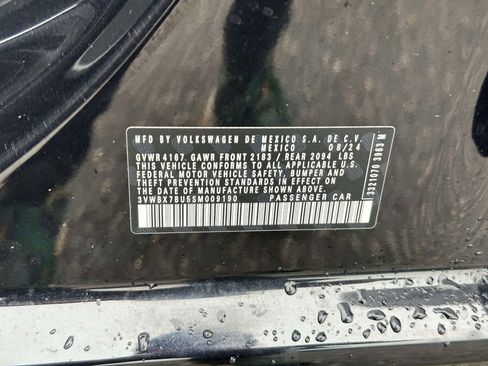 Used 2025 Volkswagen Jetta Sport image 17