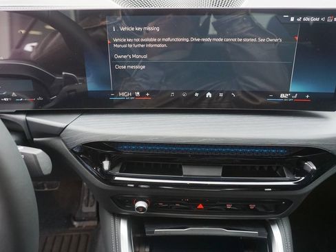 New 2026 BMW 440i xDrive Convertible w/ Premium Package image 13