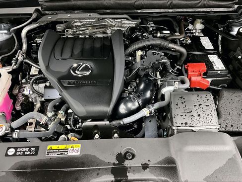 Used 2024 Lexus RX 350 FWD w/ Technology Package image 33
