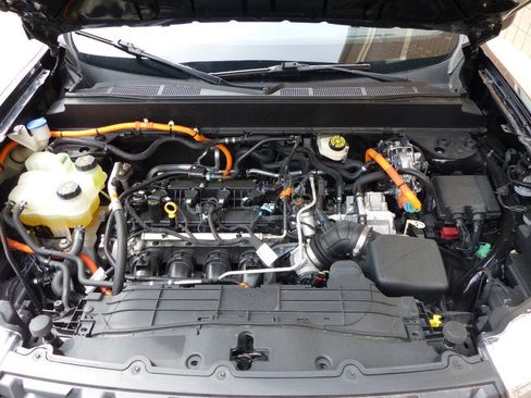 Used 2022 Ford Maverick XL FWD image 17