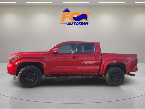 New 2026 Toyota Tacoma SR5 image 2