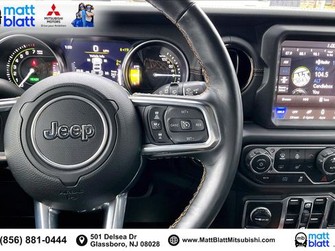 Used 2022 Jeep Wrangler Unlimited Sahara image 20