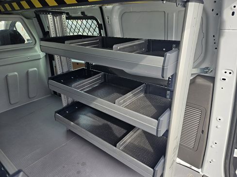 Used 2022 Ford Transit Connect XL image 26