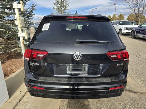 Used 2021 Volkswagen Tiguan SE R-Line image 12