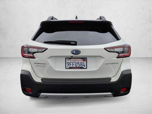 Used 2023 Subaru Outback Limited image 7