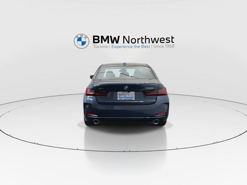 New 2026 BMW 330i xDrive Sedan w/ Convenience Package AWD/4WD image 2