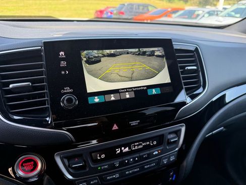 Used 2023 Honda Passport Elite image 12
