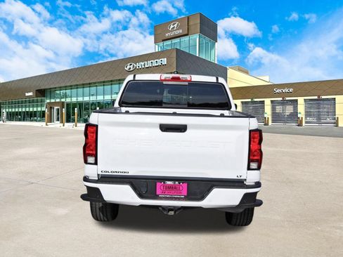 Used 2023 Chevrolet Colorado LT w/ LT Convenience Package RWD image 7