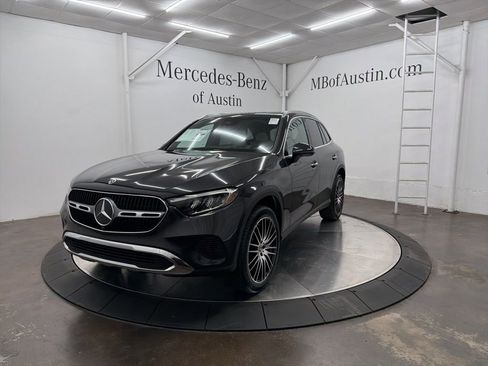 New 2026 Mercedes-Benz GLC 300 image 3