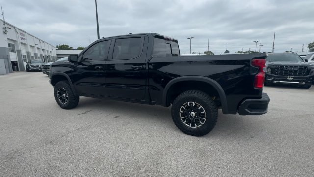 Used 2024 Chevrolet Silverado 1500 ZR2 w/ Technology Package AWD/4WD image 7
