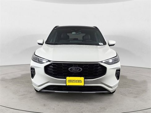 Used 2025 Ford Escape ST-Line Elite w/ Premium Technology Package image 8