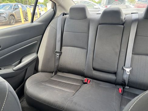 Used 2025 Nissan Altima 2.5 SV FWD image 39