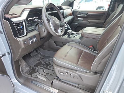Used 2024 GMC Sierra 1500 Denali image 11