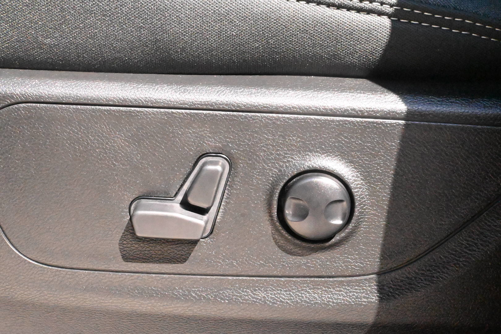 Used 2025 RAM 1500 Big Horn AWD/4WD image 16