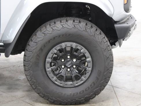 Used 2024 Ford Bronco Raptor image 12