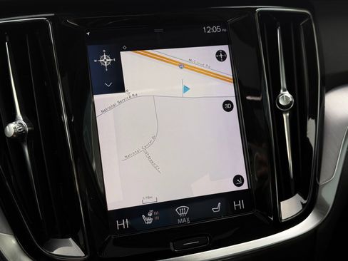 Used 2019 Volvo S60 T5 Momentum image 29