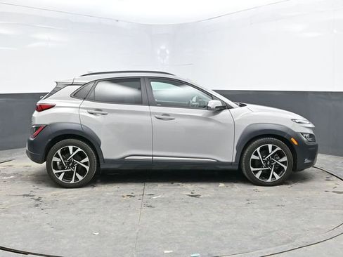 Used 2022 Hyundai Kona Limited image 8