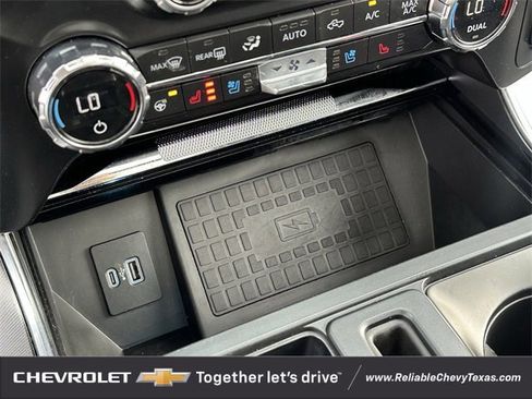 Used 2021 Ford F150 Platinum w/ Equipment Group 701A High image 24