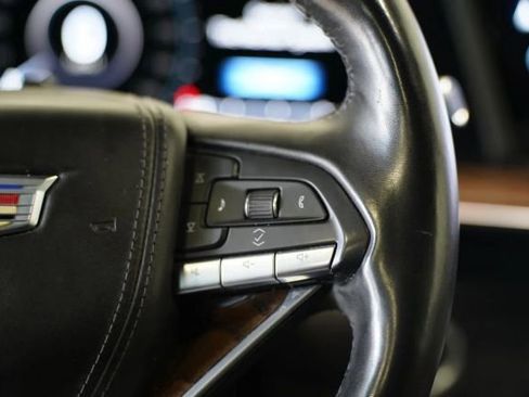 Used 2021 Cadillac Escalade Sport Platinum RWD image 38