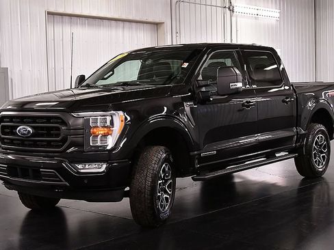 Used 2023 Ford F150 XLT w/ Equipment Group 302A High AWD/4WD image 3