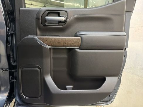 Used 2021 GMC Sierra 1500 Denali w/ Denali Ultimate Package image 16