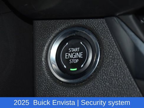 Used 2025 Buick Envista Sport Touring image 14