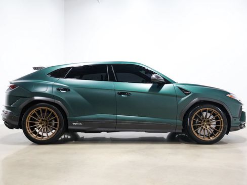 Used 2024 Lamborghini Urus Performante AWD/4WD image 83