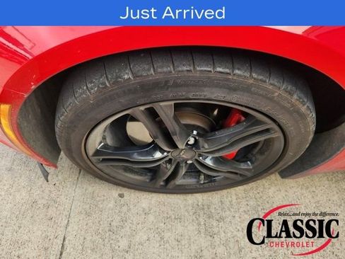 Used 2016 Chevrolet Corvette Stingray Coupe w/ 2LT Preferred Equipment Group image 15