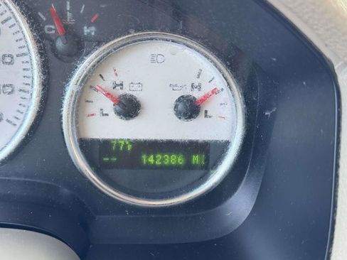 Used 2004 Ford F150 Lariat image 13