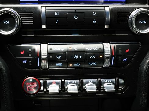 Used 2022 Ford Mustang GT Premium w/ GT Performance Package RWD image 40