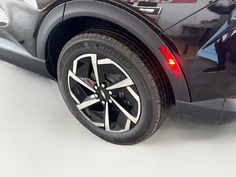 New 2026 Chevrolet Equinox EV LT AWD/4WD image 31