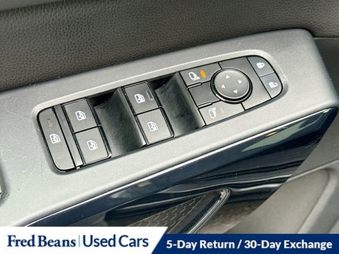 Used 2023 Nissan Pathfinder SV AWD/4WD image 24