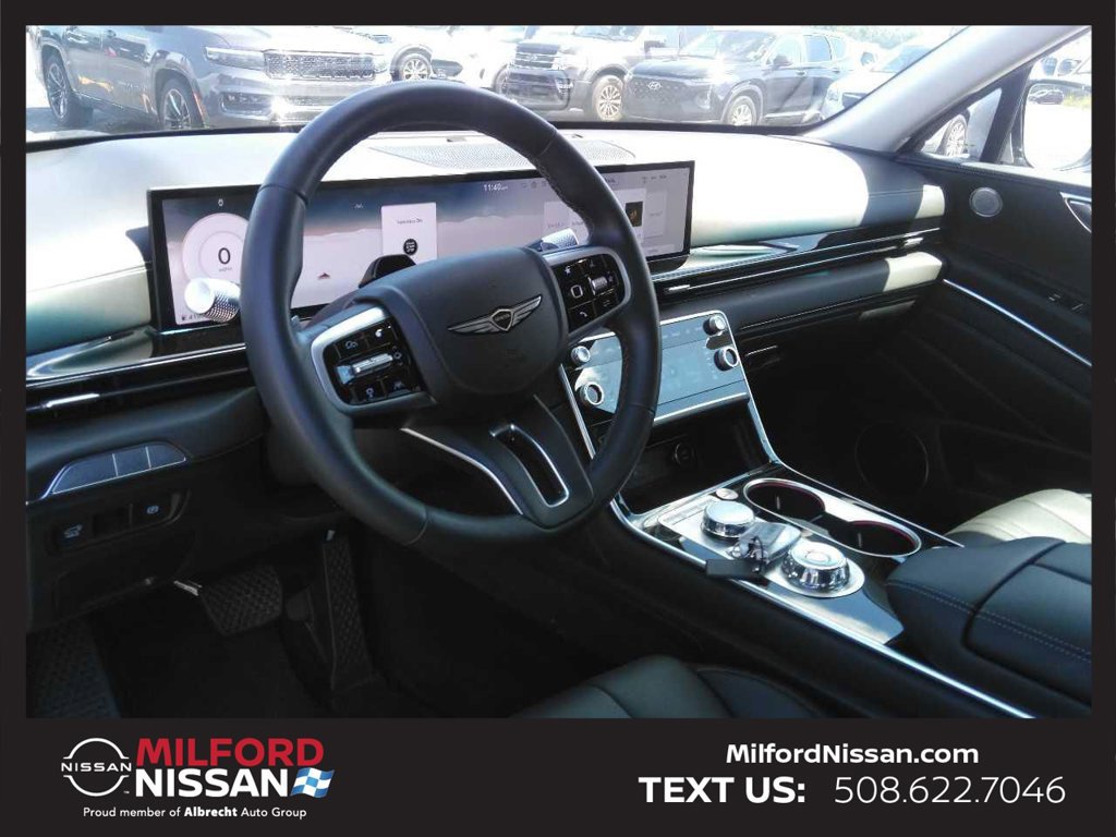 Used 2026 Genesis GV80 2.5T AWD/4WD image 6