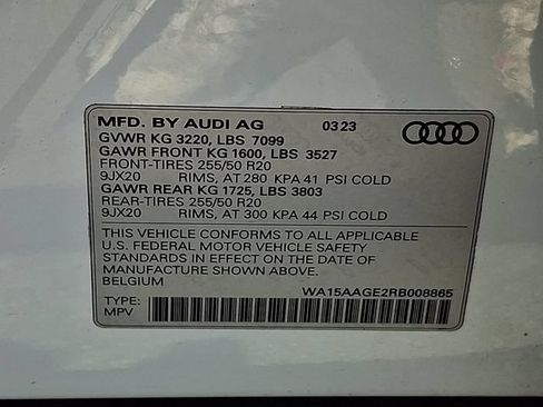 Used 2024 Audi Q8 e-tron Premium Plus w/ Premium Plus Package AWD/4WD image 32