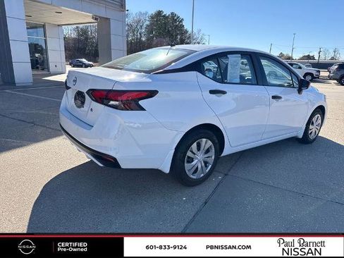 Certified 2025 Nissan Versa S w/ Trunk Package image 7