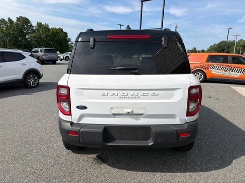 Used 2025 Ford Bronco Sport Outer Banks w/ Outer Banks Tech Package+ AWD/4WD image 8