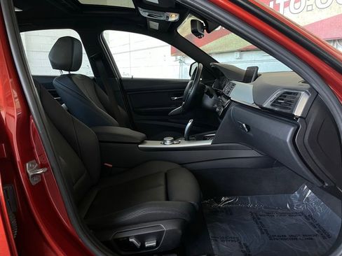 Used 2018 BMW 320i 320i image 17