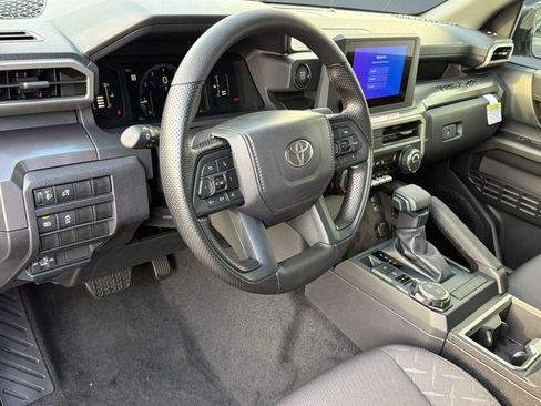 Used 2026 Toyota Tacoma SR5 AWD/4WD image 4