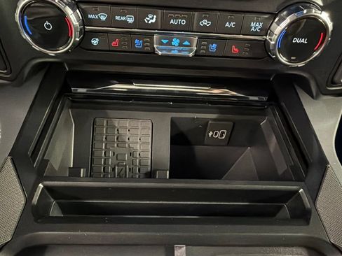 New 2026 Ford F250 Lariat w/ Chrome Package AWD/4WD image 16