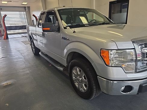 Used 2014 Ford F150 XLT w/ XLT Chrome Package RWD image 1