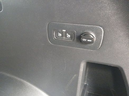 Used 2020 Hyundai Santa Fe SEL w/ Convenience Package image 20